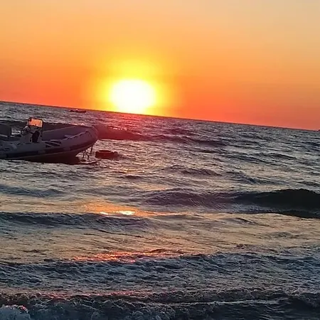 Seaview Haven - Golem, Albania 格勒姆