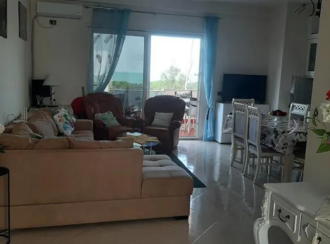 Seaview Haven - Golem, Albania * ゴーレム